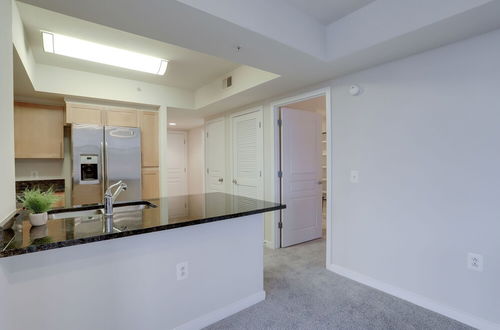 Photo 20 - Nice 2BR Condo at Pentagon City