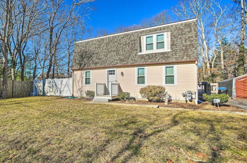 Photo 25 - Spacious East Falmouth House - Walk to Great Pond