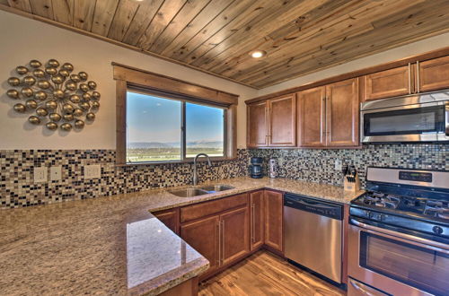 Photo 32 - Fairplay Cabin w/ Deck, Pool Table & Mountain View