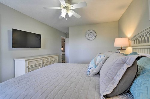 Photo 13 - Relaxing, Updated Condo w/ Pool, Walk to Beach