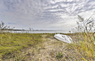 Photo 3 - Mattapoisett Home on 7 Acres w/ Private Beach