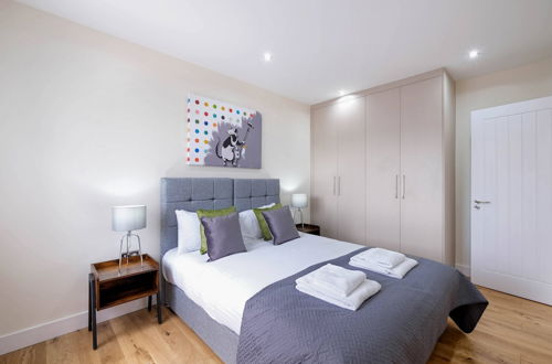 Photo 10 - Oxford Rd 2 Bed Serviced Apartment