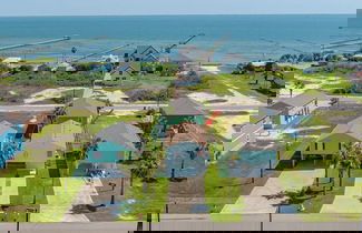 Foto 1 - Sandy Pants Beach House