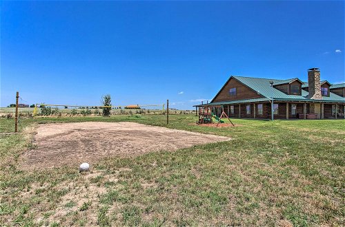 Photo 14 - 11-acre Log Cabin w/ Jungle Gym & Sand Volleyball