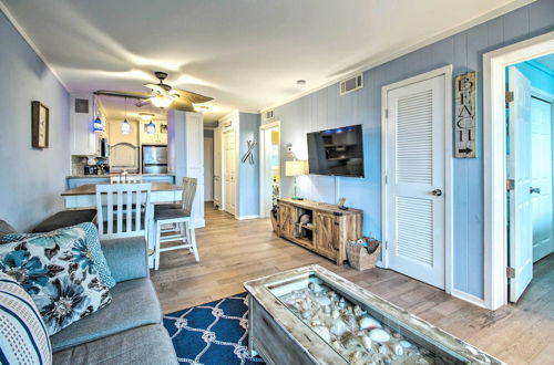 Foto 8 - Hilton Head Resort Condo w/ Beach & Pool Access