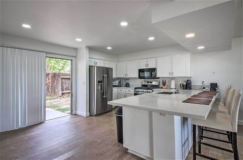 Photo 3 - Central Bakersfield Townhome w/ Private Patio