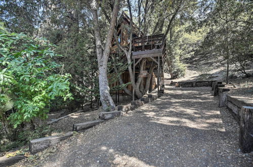 Photo 4 - Updated 'tree House' Pine Mtn Club Cabin by Trails