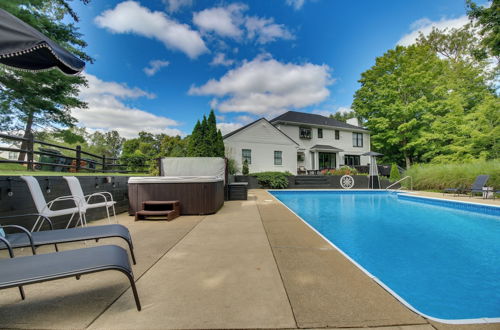 Photo 30 - Luxury Maineville Villa w/ Private Pool & Hot Tub