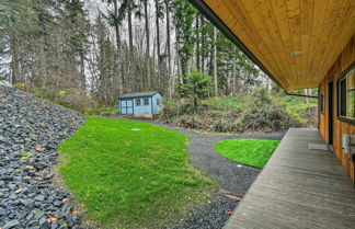 Photo 3 - Dreamy Bayfront Cabin w/ View, Dock & Kayaks