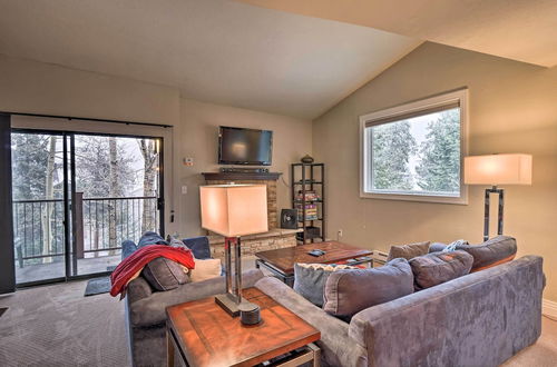 Photo 4 - Modern Breckenridge Condo, Deck + Spa Access