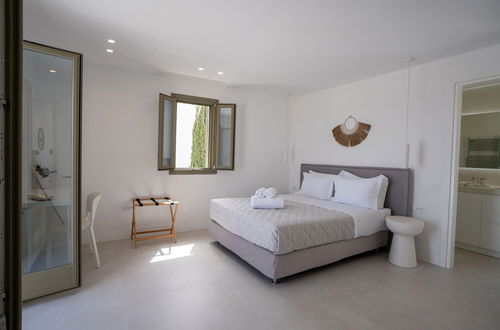 Photo 11 - Ultimate Luxury Paradise Villa In Paros