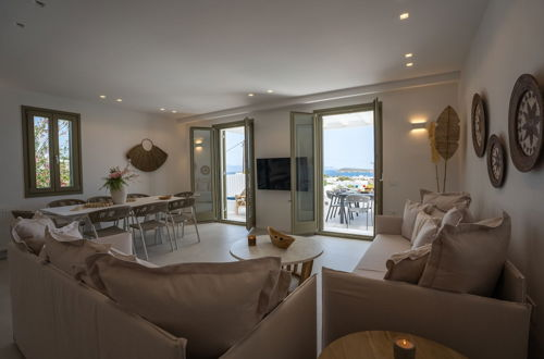 Foto 15 - Ultimate Luxury Paradise Villa In Paros