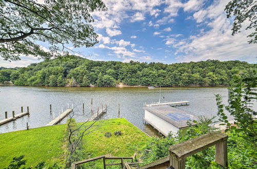 Photo 22 - Lovely Kalamazoo River Home w/ Dock & Hot Tub