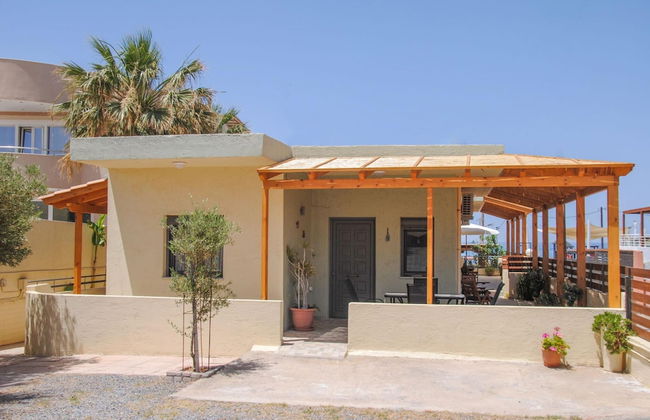 Yialos Votsalo Beach Residence by Estia - Photo 4