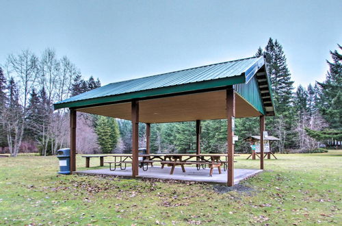 Photo 26 - Home w/ Hot Tub < 5 Miles to Rainier National Park