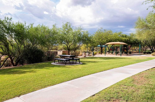 Foto 7 - Phoenix Retreat w/ Hot Tub, Pool & Mountian Views