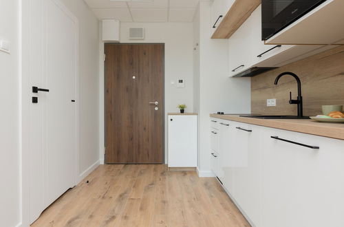 Foto 4 - Pet-friendly Kasprzaka Studio by Renters