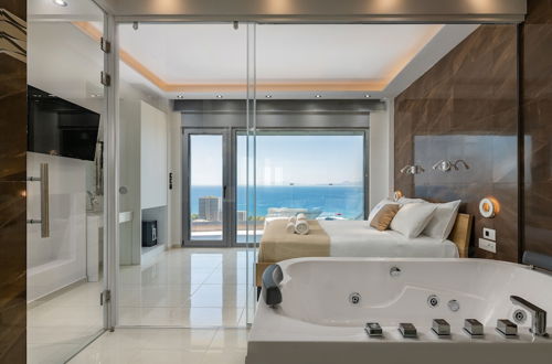 Photo 10 - Rhodes Skyline Suite With In Door Jacuzzi Sea View