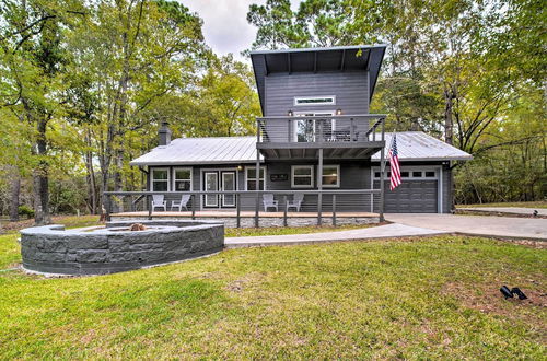 Photo 17 - Cape Royale Cottage w/ Fire Pit & Water Views