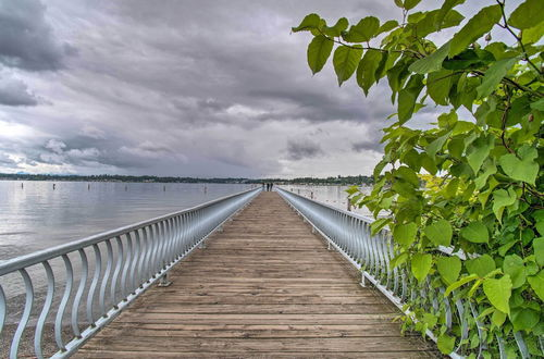 Photo 2 - Charming Updated Retreat Walk to Lake Stevens