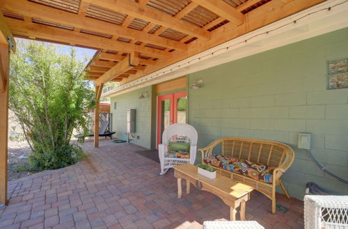 Photo 9 - Old Town Cottonwood Cottage w/ Mod Interior