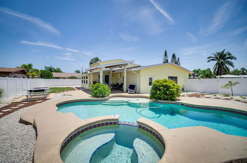 Foto 7 - Indian Harbour Beach Home w/ Private Pool