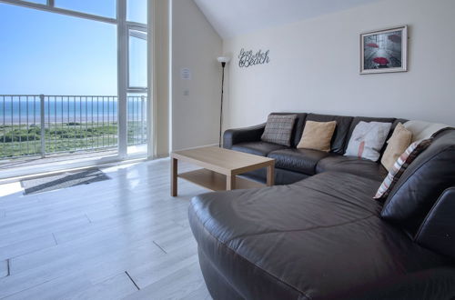 Photo 12 - Caldey - 2 Bedroom Apartment - Pendine