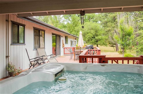 Photo 41 - Rustic Groveland Home: Private Hot Tub, Deck & BBQ