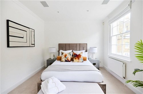 Foto 22 - The Kensington Chelsea Escape - Stunning 5bdr With Patio Terrace