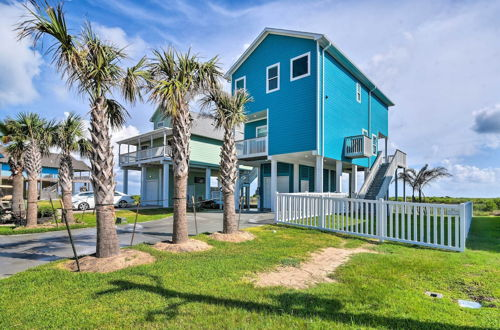 Foto 10 - Peaceful Galveston Getaway w/ Deck: Walk to Beach