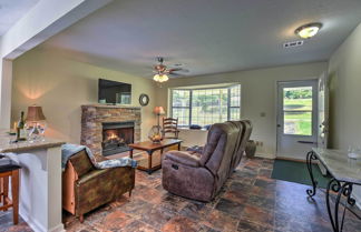 Photo 2 - Cozy Kirby Getaway w/ Patio, Near Lake Greeson