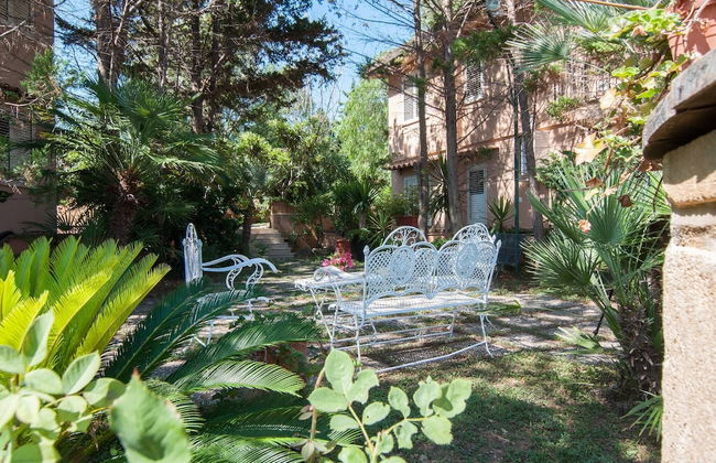 Apartment Immersed in a Large Garden Park Residence Cicladi - Foto 42