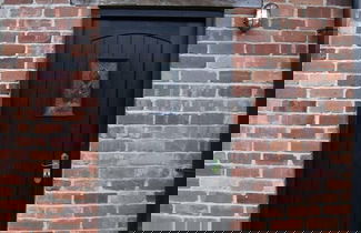 Foto 22 - Cosy Secret Cottage in a Beautiful Walled Garden