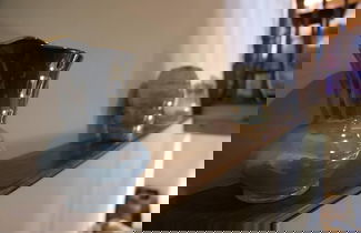 Foto 14 - Cosy Secret Cottage in a Beautiful Walled Garden