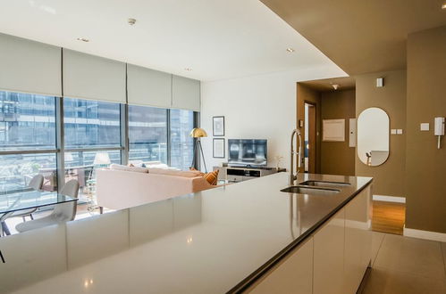 Photo 14 - Aya - Sophisticated 1BR Apartment in CityWalk with Views