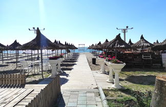 Foto 1 - Golem Beach Front Apartment Resort