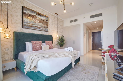 Photo 19 - ST- Carson Tower B - 2504 by bnbme homes