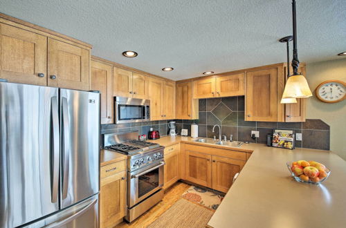 Photo 17 - Lake Pend Oreille Condo w/ Porch & Mountain View