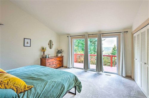 Foto 30 - Stunning Puyallup Oasis w/ Views + Game Room