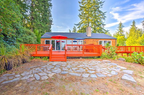 Photo 34 - Stunning Puyallup Oasis w/ Views + Game Room