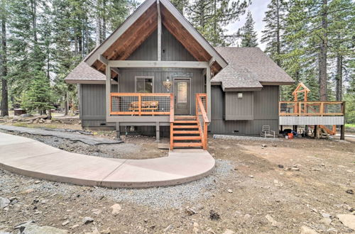 Foto 7 - Updated Truckee Home w/ Large Deck & Gas Grill