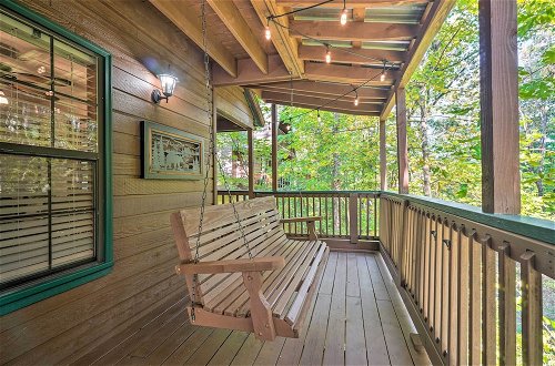 Foto 9 - Picturesque Pigeon Forge Cabin w/ Mountain Views