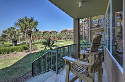 Photo 27 - Oceanfront Retreat: Modern Living on Miramar Beach