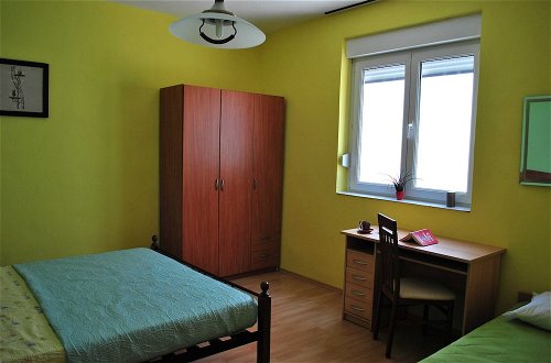 Photo 3 - Apartments Šušnjara