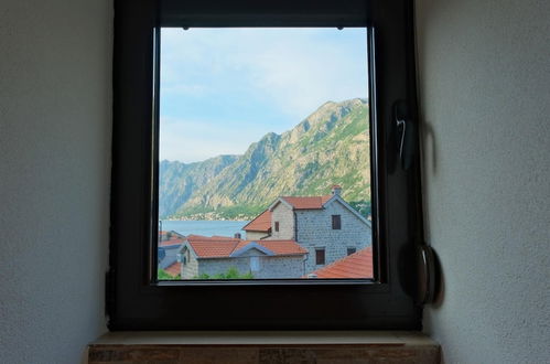 Foto 2 - Sea View Cozy Flat 1 Min to Beach in Montenegro