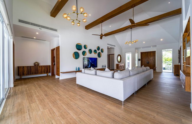 Luxury 7 Bedroom Pool Villa - WL67 - Photo 59