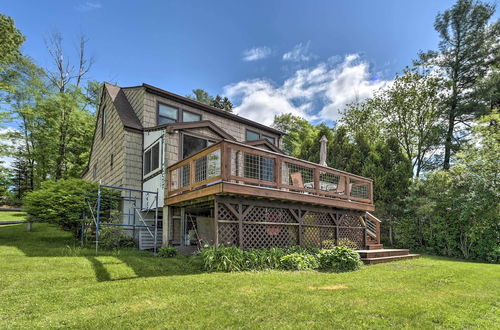 Photo 1 - Picturesque Cottage With Sunroom on Ashmere Lake