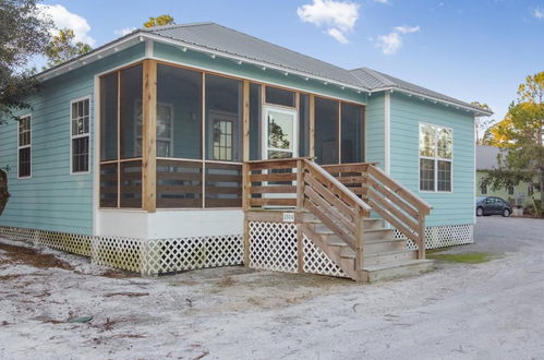 Foto 25 - Charming Cottage in Fort Morgan Pool and hot tub