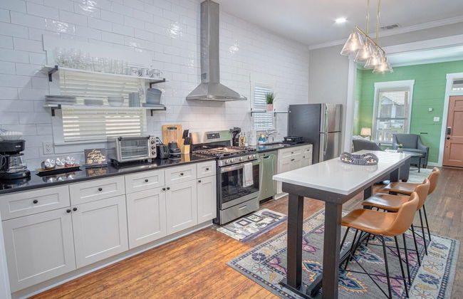 Comfy and Incredible Fenced 2BR 2 BA Near Downtown - Foto 8