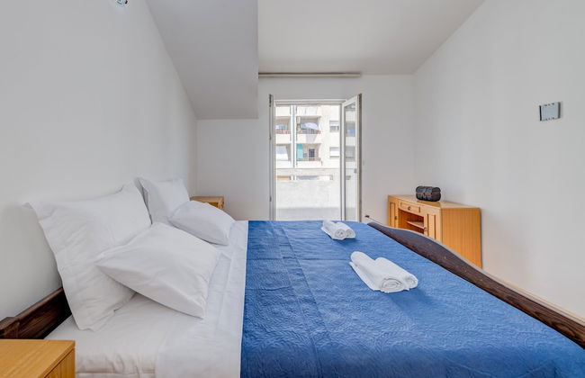 Spacious apartment Zvone with 3 balconies and parking - Foto 4